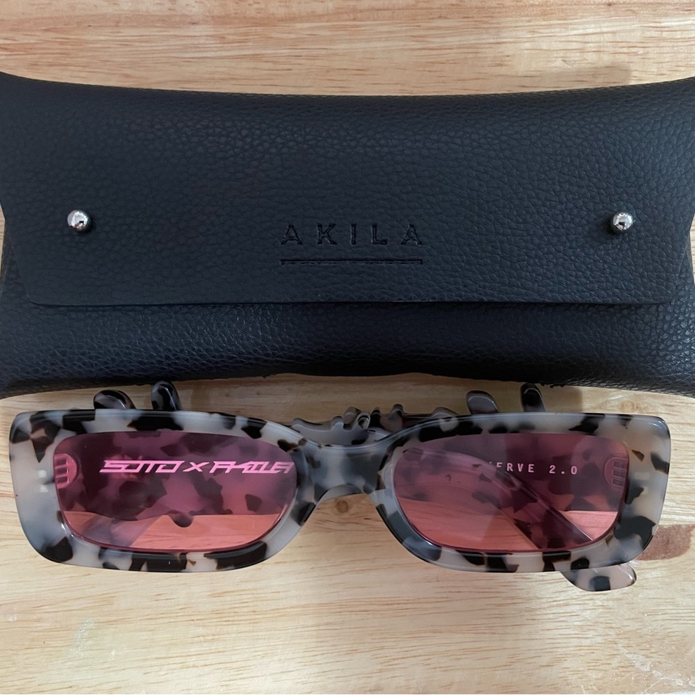 SOTO X AKILA SUNGLASSES
